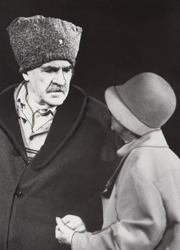 File:Vlassov, Jevgeni (Vanamees – Jevgeni Vlassov, Vanda – Tamara Solodnikova. Popova „Saatuse pailapsed”. Vene Draamateater, 1995, erakogu).jpg